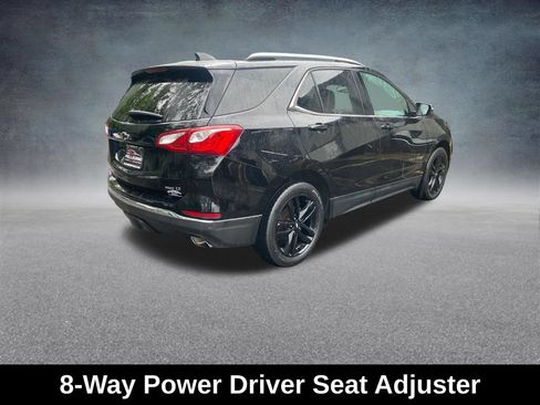 Used 2020 Chevrolet Equinox LT w/ LT True North Edition AWD/4WD image 6