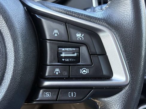 Used 2023 Subaru Forester Premium AWD/4WD image 13