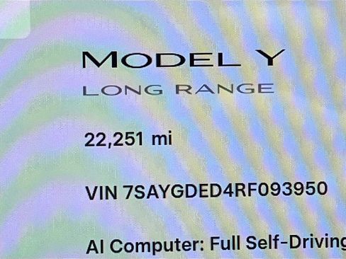 Used 2024 Tesla Model Y Long Range RWD image 12