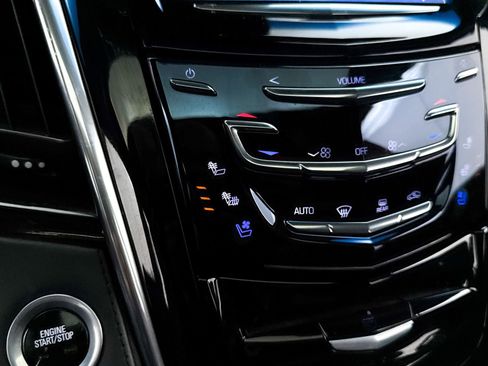 Used 2016 Cadillac Escalade Platinum AWD/4WD image 26
