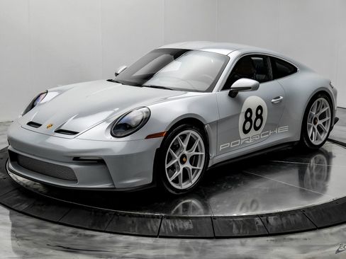 Used 2024 Porsche 911 GT3 RS image 3