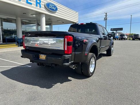 Certified 2025 Ford F450 King Ranch w/ FX4 Off-Road Package AWD/4WD image 2
