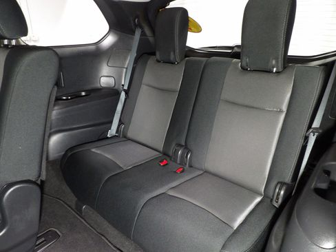 Used 2018 Nissan Pathfinder SV w/ Cargo Package image 13