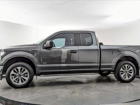 Used 2017 Ford F150 XL w/ Equipment Group 101A Mid image 3