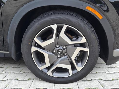 Certified 2024 Hyundai Palisade Limited FWD image 4