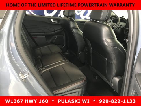 Used 2023 Ford Escape ST-Line w/ Tech Pack #1 AWD/4WD image 7