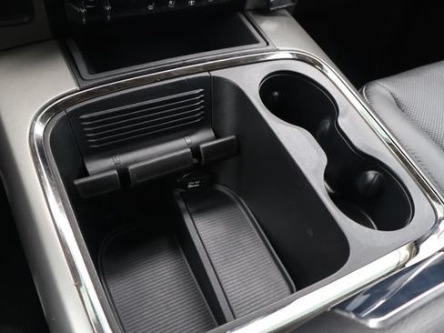 Used 2018 RAM 2500 Laramie w/ Sport Appearance Group AWD/4WD image 13