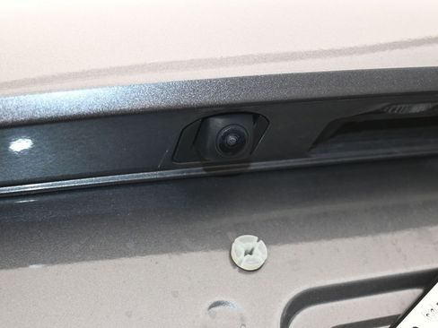 Used 2024 Honda HR-V LX image 37