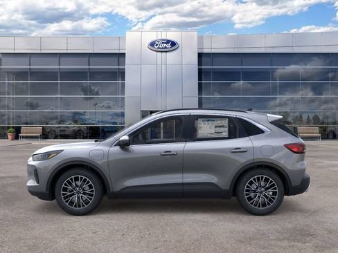 New 2025 Ford Escape SE w/ PHEV Premium Package FWD image 3