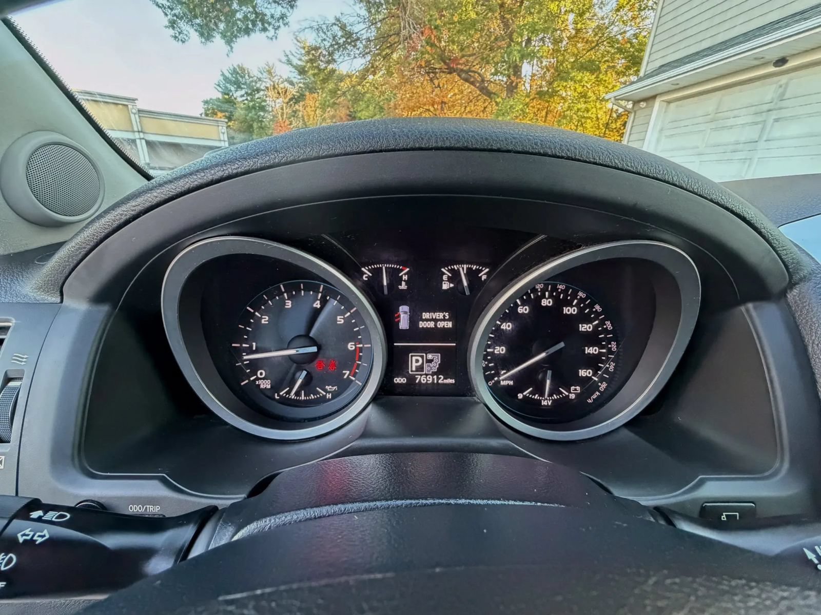 Used 2013 Toyota Land Cruiser AWD/4WD image 89