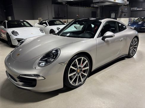 Used 2013 Porsche 911 Carrera 4S AWD/4WD image 30