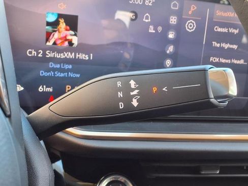 New 2026 Buick Envision Avenir image 14