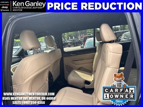 Used 2025 Jeep Grand Cherokee L Limited RWD image 20