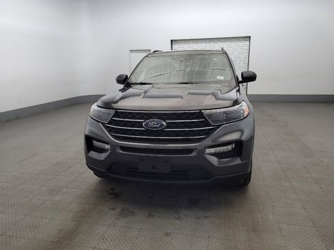 Used 2020 Ford Explorer XLT w/ Equipment Group 202A AWD/4WD image 15
