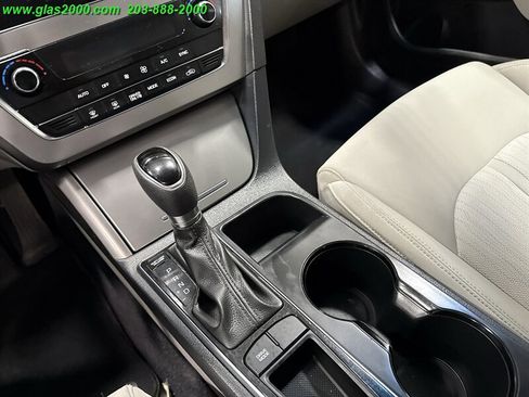 Used 2016 Hyundai Sonata SE image 27