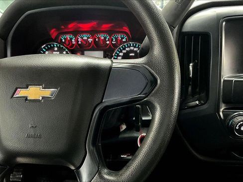 Used 2017 Chevrolet Silverado 1500 Custom w/ Custom Convenience Package image 11