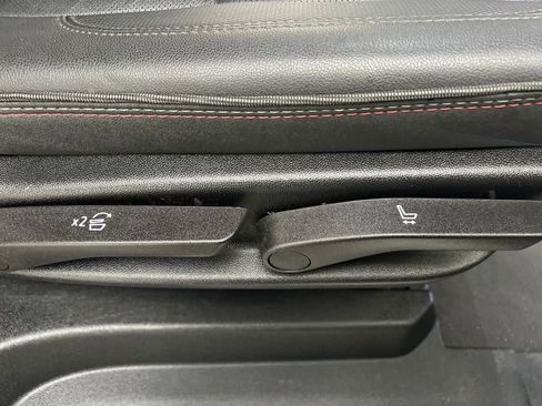 Used 2024 Chevrolet Suburban RST image 19