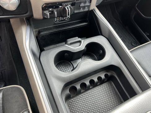 Used 2021 RAM 1500 Laramie image 22