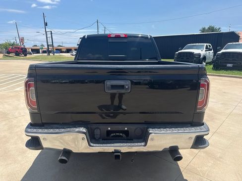 Used 2017 GMC Sierra 1500 SLT w/ Texas SLT Premium Package AWD/4WD image 6