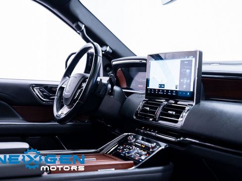 Used 2022 Lincoln Navigator Reserve image 51