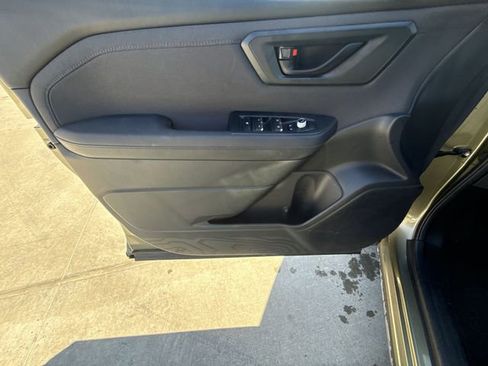 Certified 2025 Subaru Forester Premium image 13