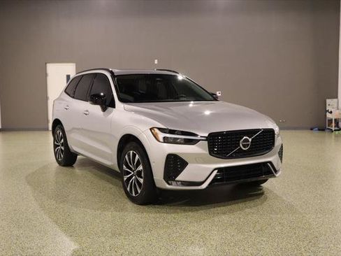 Used 2025 Volvo XC60 B5 Plus AWD/4WD image 1