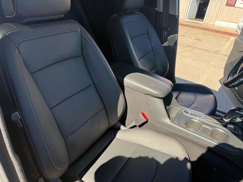 Used 2018 Chevrolet Equinox Premier image 52