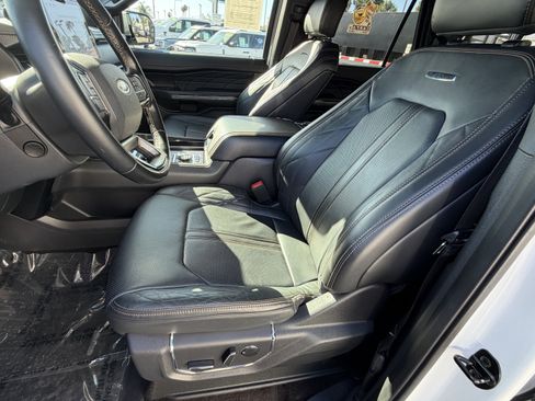 Used 2023 Ford Expedition Max Platinum AWD/4WD image 12