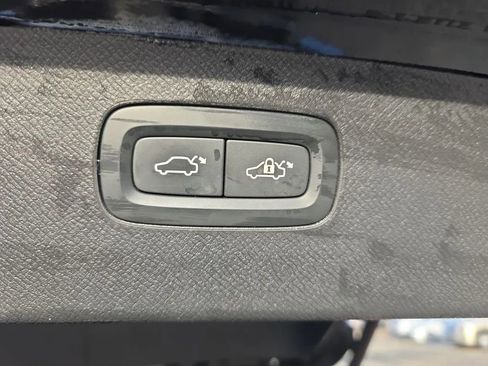 Used 2019 Volvo XC90 T8 Inscription w/ Protection Package image 56