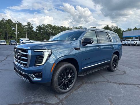 Used 2026 GMC Yukon Elevation w/ Elevation Premium Package RWD image 7