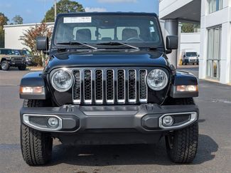 Used 2021 Jeep Gladiator Overland w/ Popular Equipment Package video 2