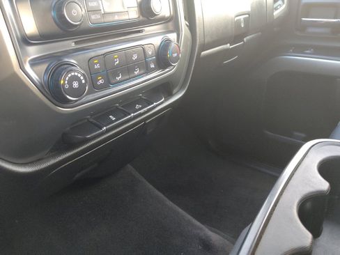 Used 2018 Chevrolet Silverado 1500 LT RWD image 26