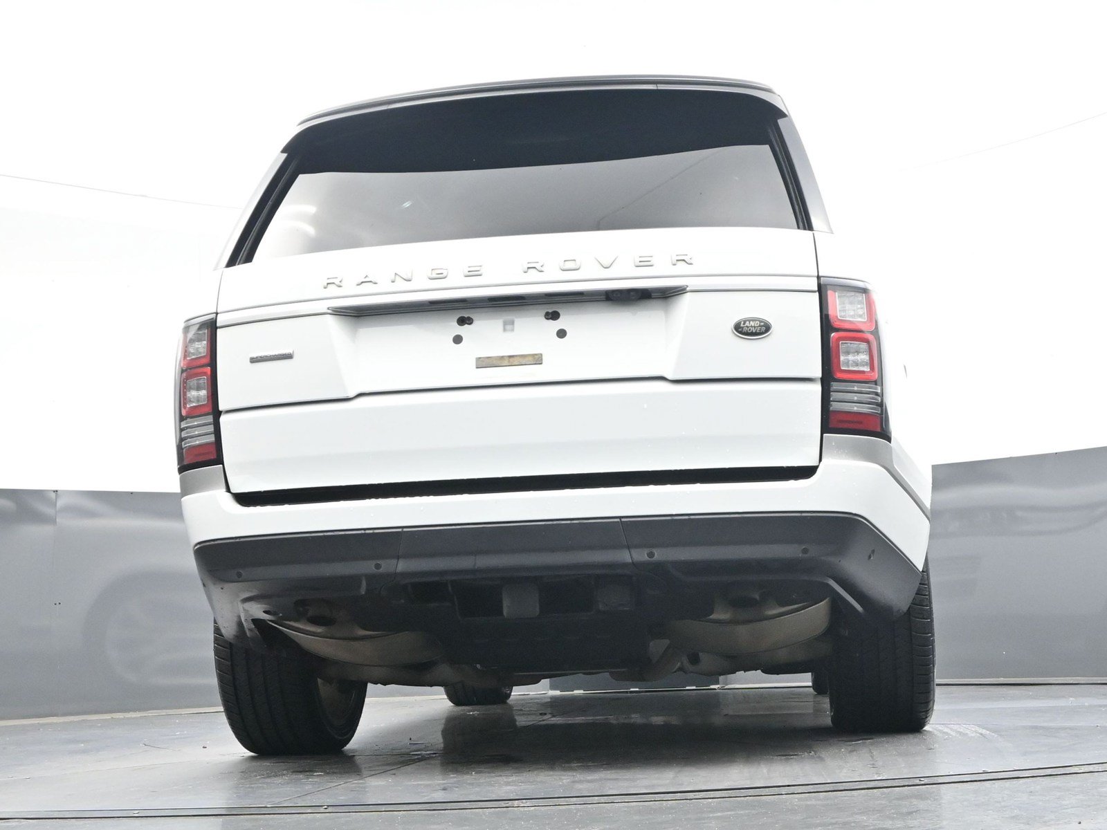 Used 2016 Land Rover Range Rover Supercharged AWD/4WD image 30