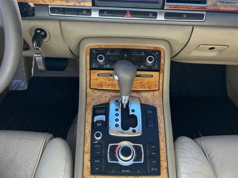 Used 2005 Audi A8 4.2 AWD/4WD image 9