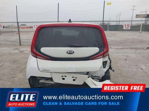 Used 2020 Kia Soul LX image 36