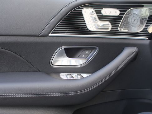 New 2026 Mercedes-Benz GLE 450 4MATIC image 12