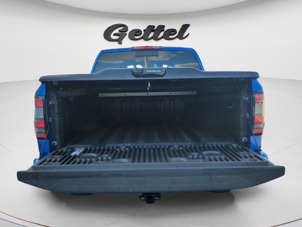 Certified 2024 Nissan Frontier PRO-4X w/ Pro Premium Package AWD/4WD image 9