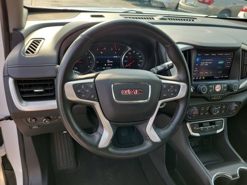 Used 2024 GMC Terrain SLT AWD/4WD image 26