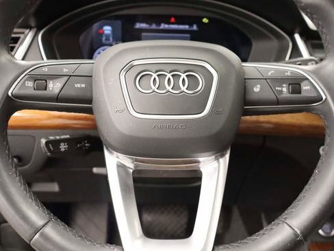 Used 2023 Audi Q5 2.0T Premium Plus w/ Premium Plus Package AWD/4WD image 13