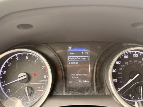 Used 2024 Toyota Camry LE FWD image 21
