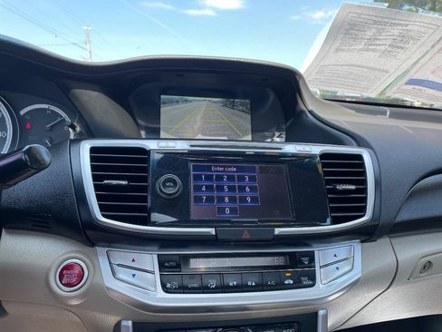Used 2013 Honda Accord EX-L image 21