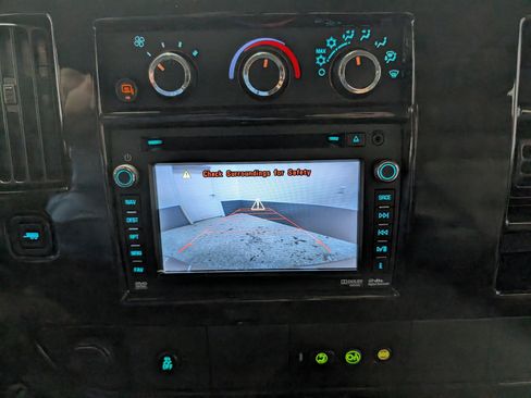 Used 2014 Chevrolet Express 1500 AWD image 28
