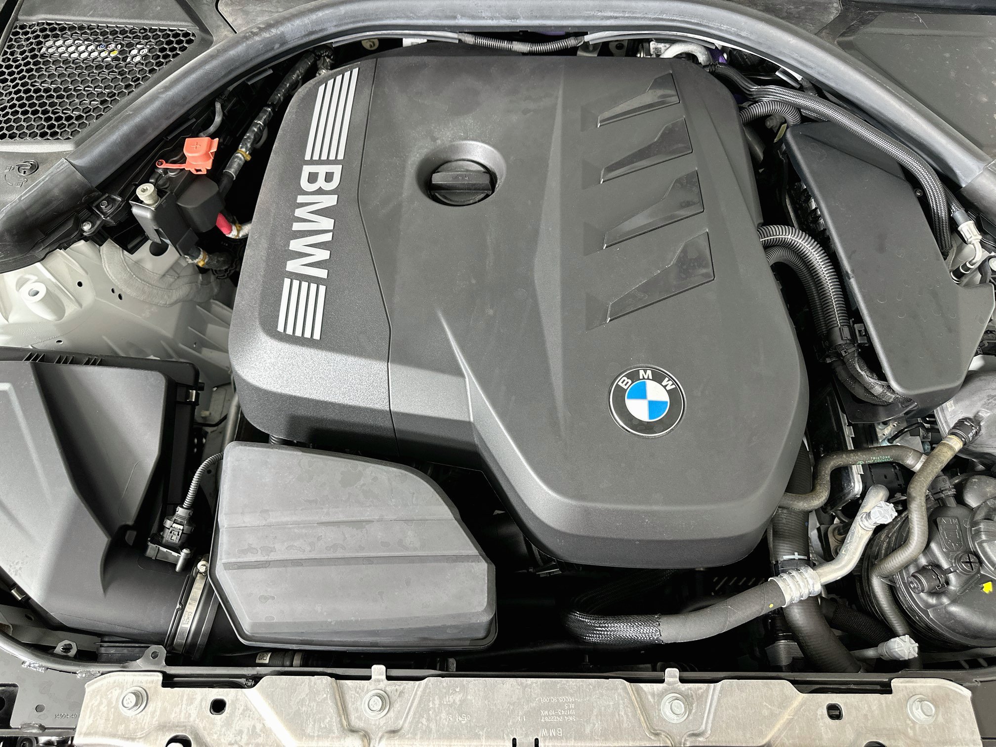 Used 2025 BMW 330i xDrive Sedan w/ M Sport Package AWD/4WD image 36