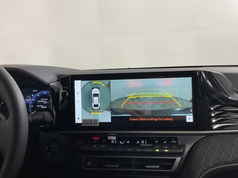 New 2026 Toyota Camry XLE image 24