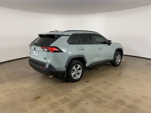 Used 2022 Toyota RAV4 XLE w/ Convenience Package AWD/4WD image 8