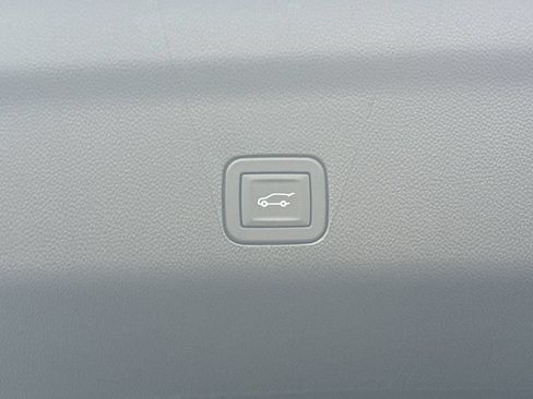 New 2026 GMC Yukon XL Elevation w/ Elevation Premium Package AWD/4WD image 36