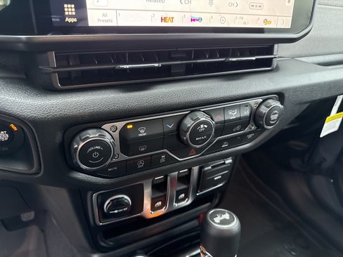 New 2026 Jeep Wrangler Sport AWD/4WD image 27