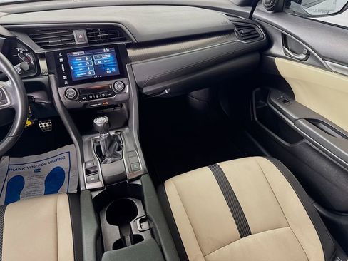 Used 2018 Honda Civic Sport image 26