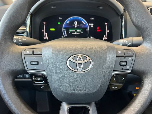 New 2026 Toyota Camry LE image 24