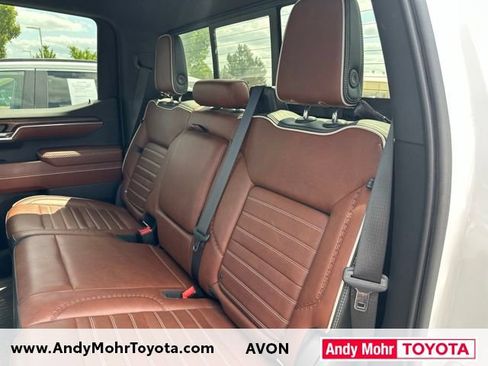 Used 2023 GMC Sierra 1500 Denali Ultimate AWD/4WD image 6